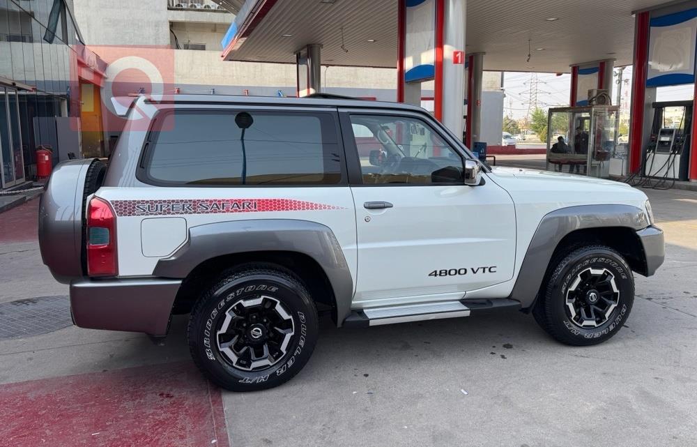 نيسان باترول سفاري